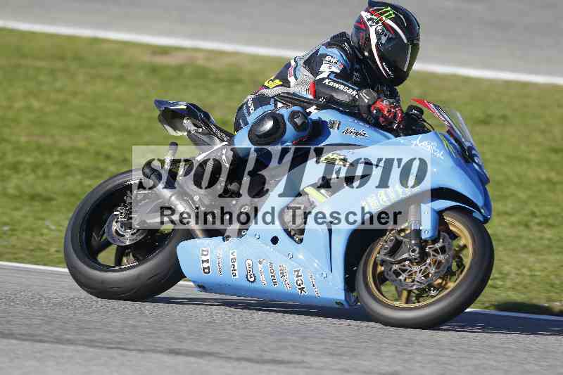 Archiv-2025/02 28.-31.01.2025 Moto Center Thun Jerez/gruen-green/164